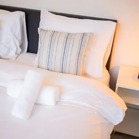 Heavenly Two-bedroom Апартаменты *