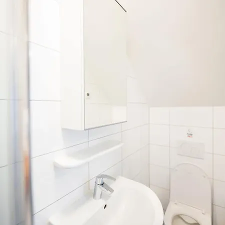 Heavenly Two-bedroom Эйндховен
